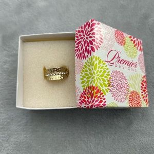 Premier Designs “Grand” ring